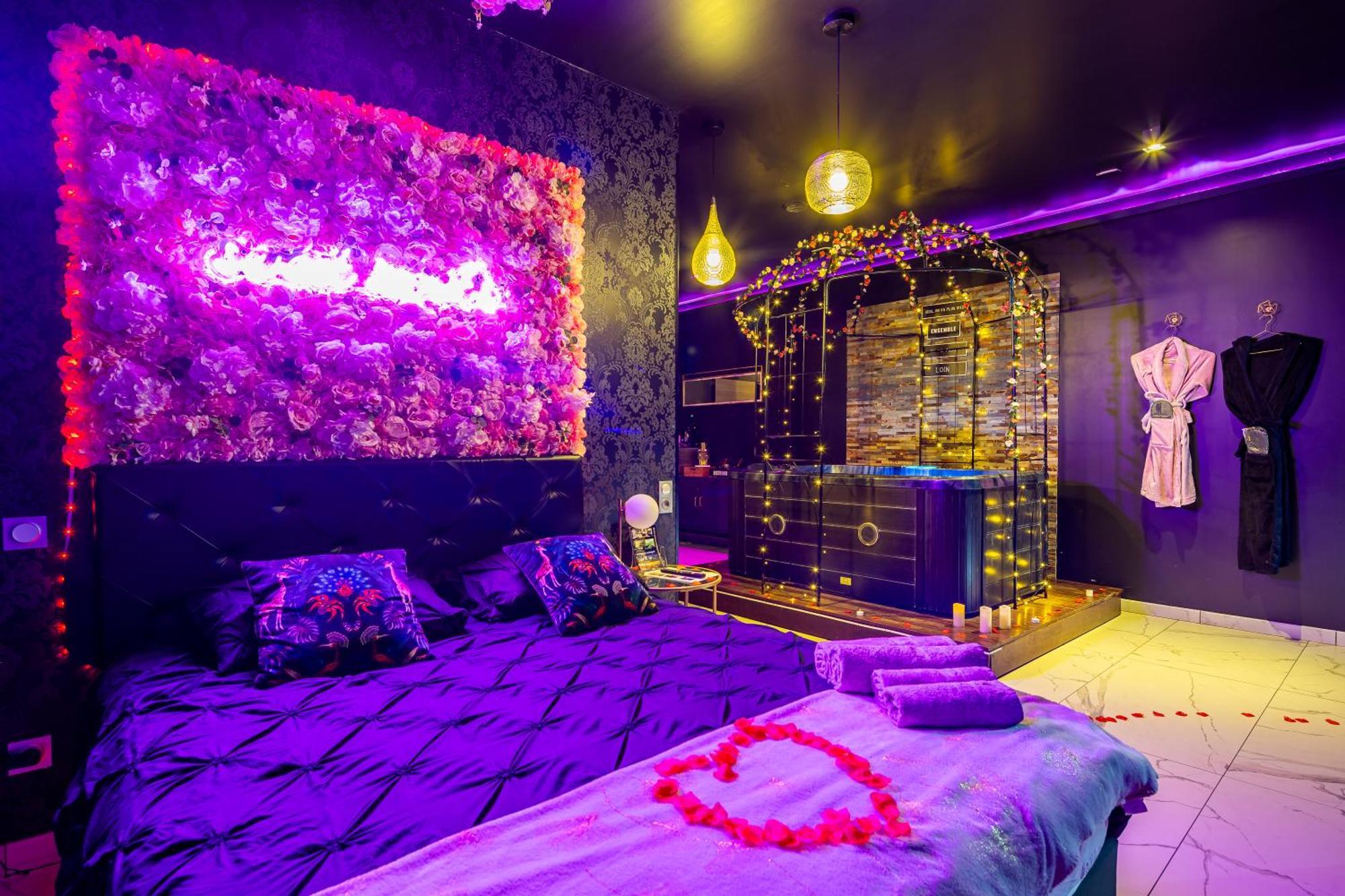 Sweet Secret'S Jacuzzi Hotel Le Breuil  ภายนอก รูปภาพ