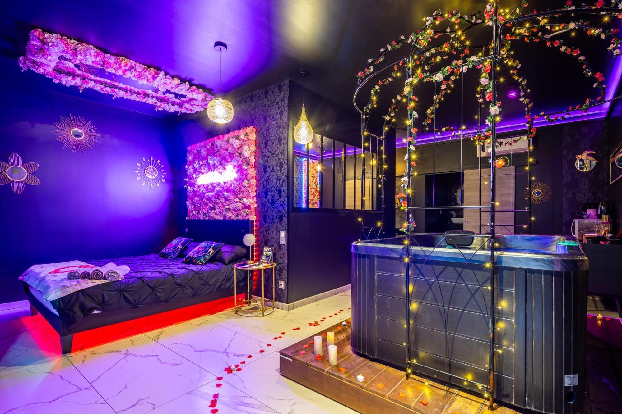 Sweet Secret'S Jacuzzi Hotel Le Breuil  ภายนอก รูปภาพ